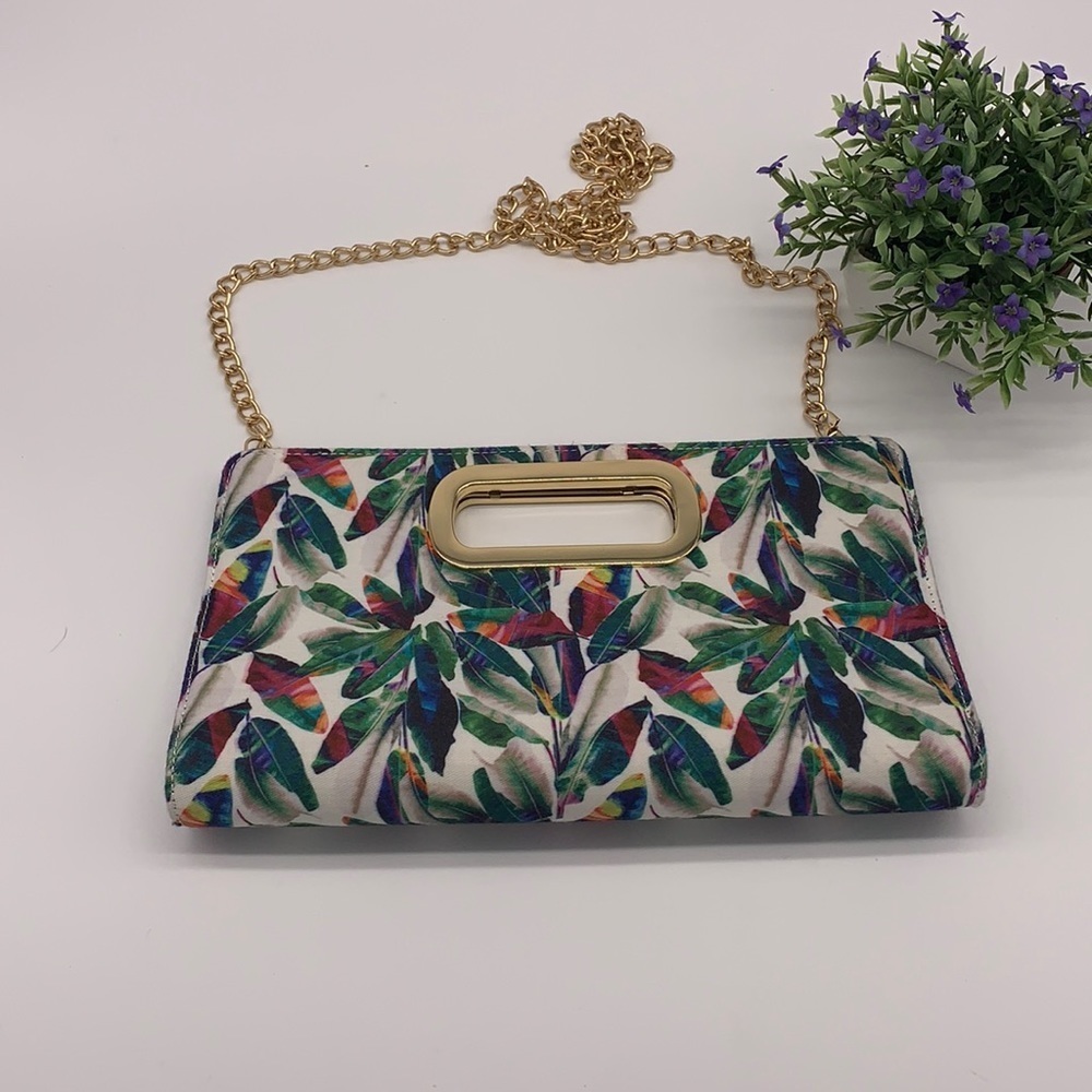 Call it Spring handbag